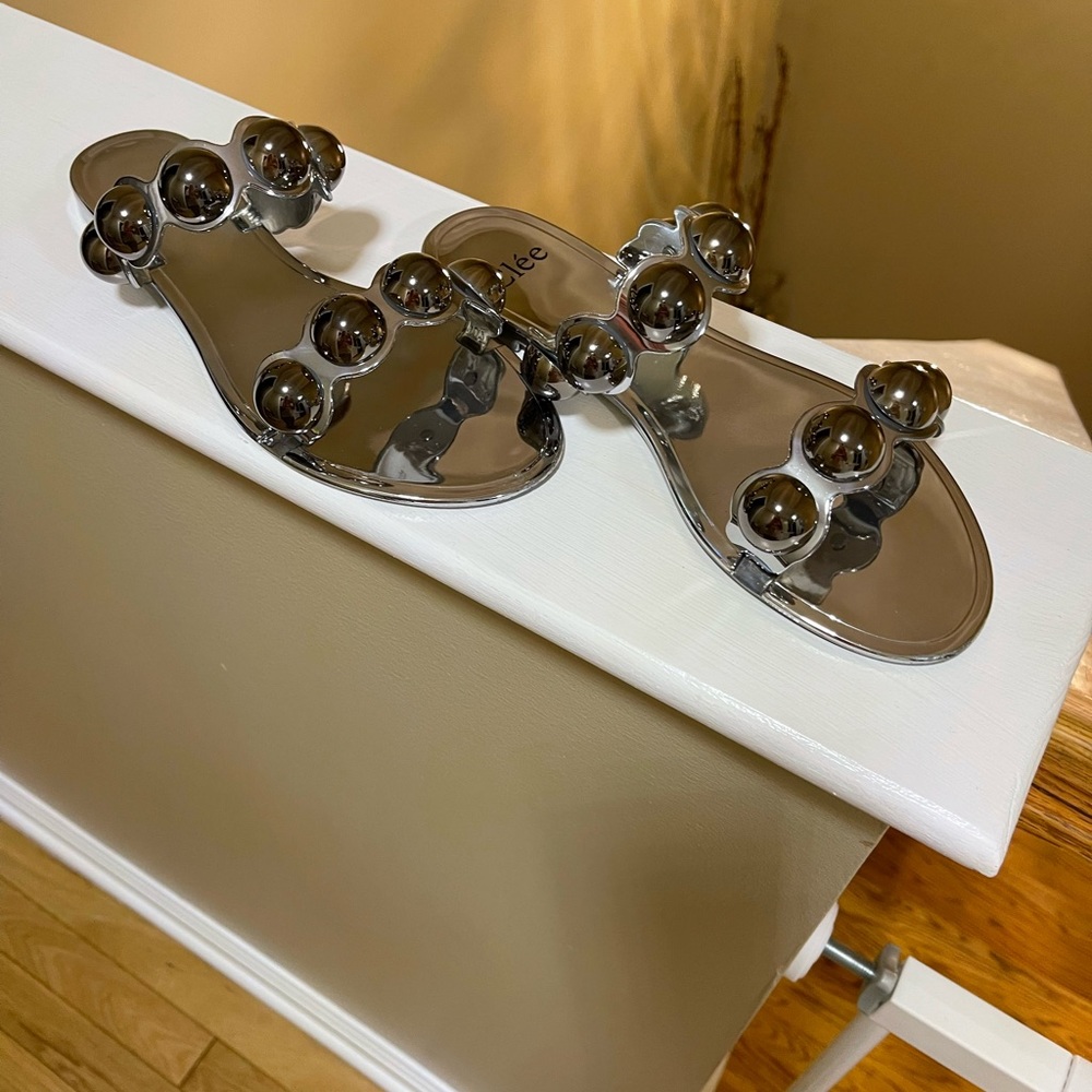 Womens balls sandals